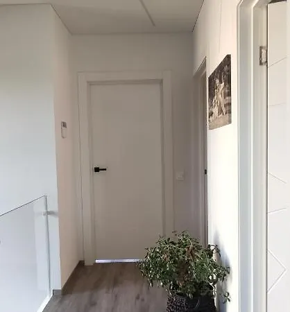 Family House With Terrace *