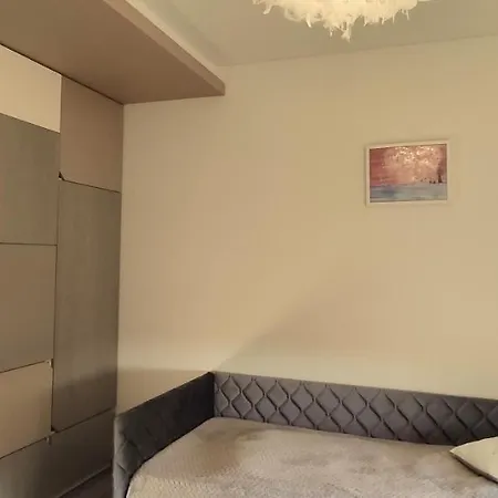 Family House With Terrace *